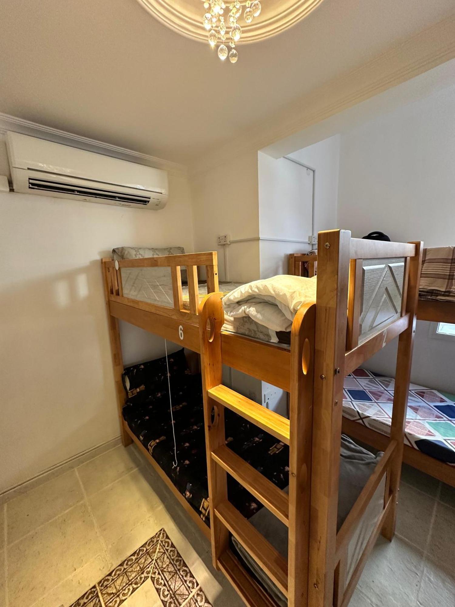International Abu-Dhabi Hostel Villa Abu Dhabi Eksteriør billede