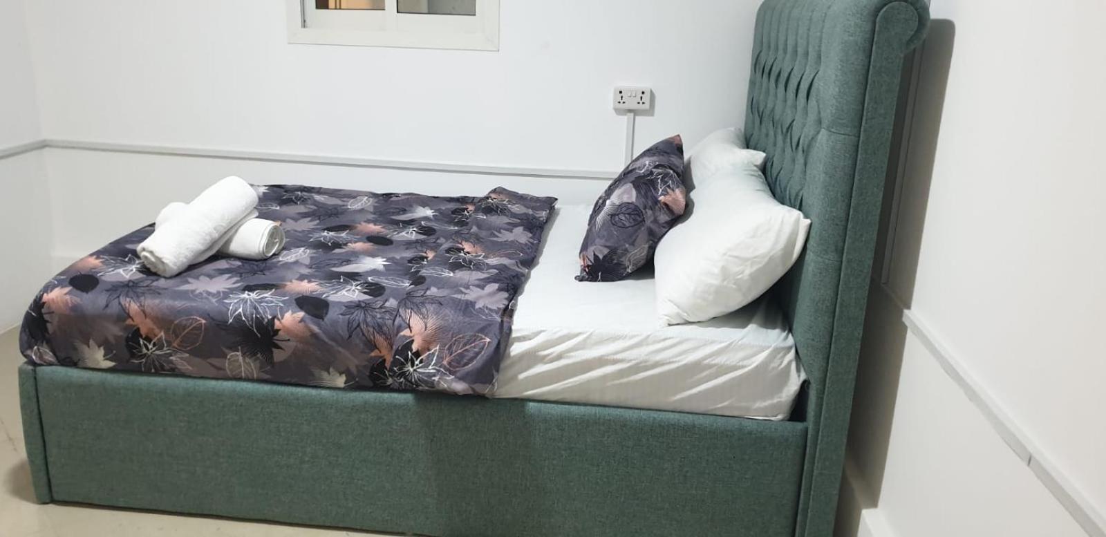 International Abu-Dhabi Hostel Villa Abu Dhabi Eksteriør billede